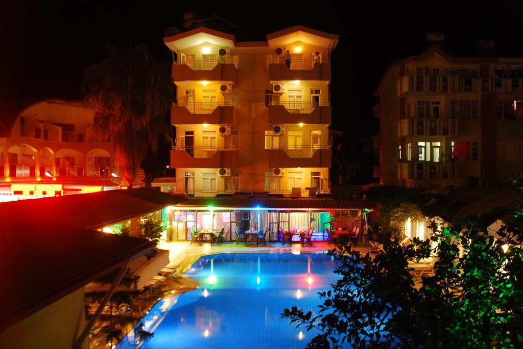 Side Orientt Apartments Exterior photo